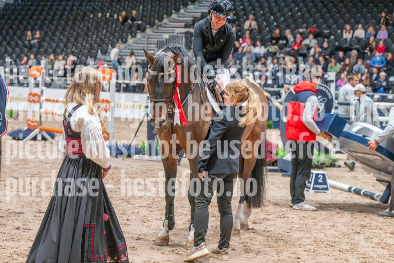 20251019-103054-DSC_8641