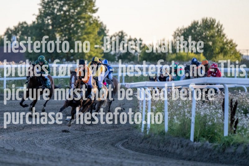 20220901-193534-DSC_2702