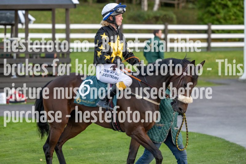 20220915-192453-DSC_2083