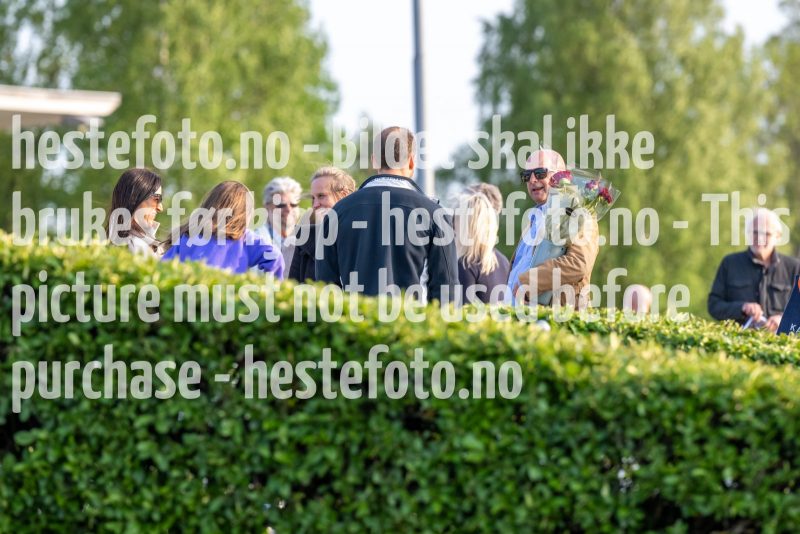 20230525-193900-DSC_0034