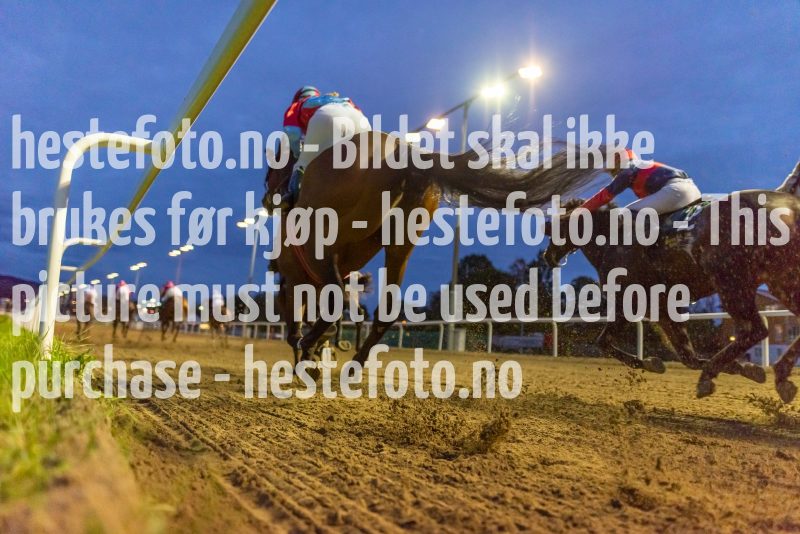 20210916-195955-EKE0555