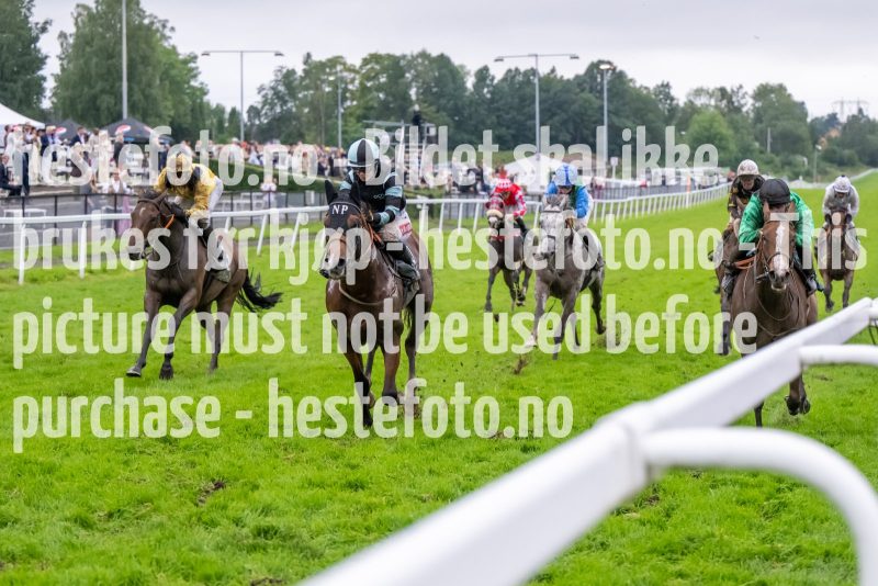 20230820-190209-3-8929