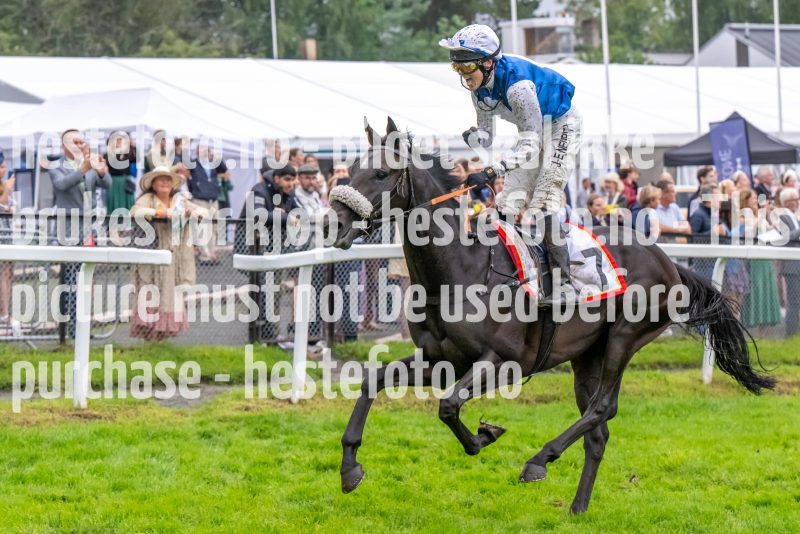 20230820-175221-3-7031