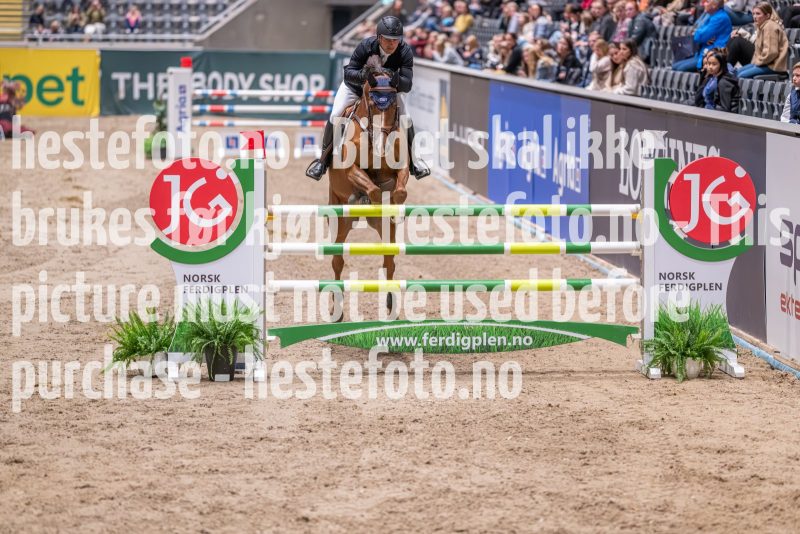 20231013-174108-212N-DSC_6604