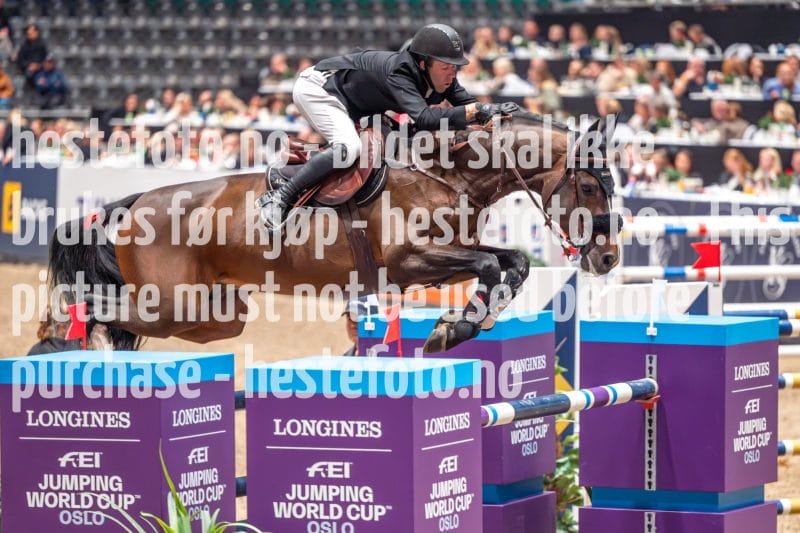 20231014-214843-104N-DSC_5760