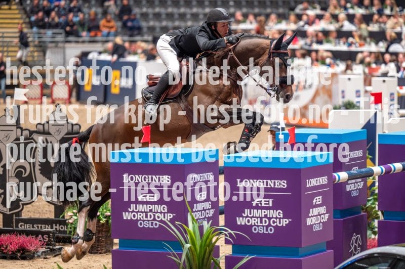 20231014-214843-104N-DSC_5758