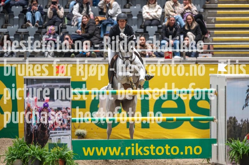 20231014-213105-218N-DSC_2117