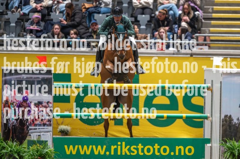 20231014-213534-218N-DSC_2407