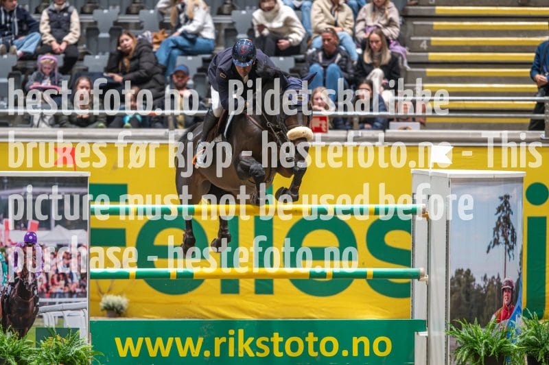 20231014-214151-218N-DSC_2895