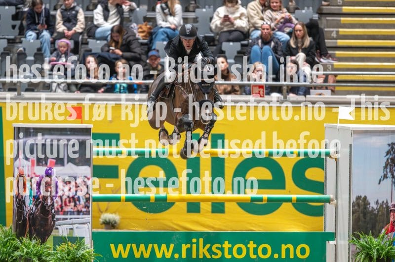 20231014-214848-218N-DSC_3326