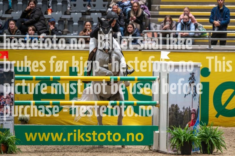 20231014-222428-218N-DSC_4981