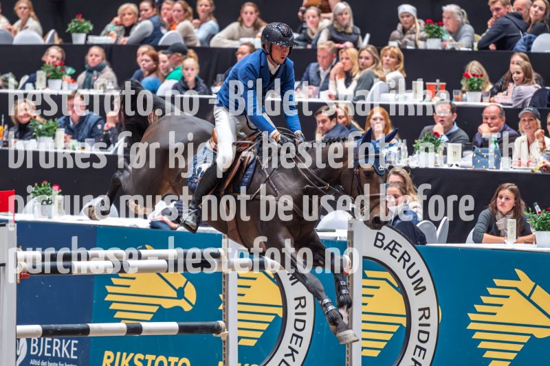 20231015-153723-104N-DSC_9105