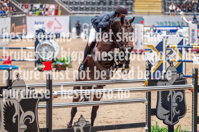 20231015-154550-104N-DSC_9422