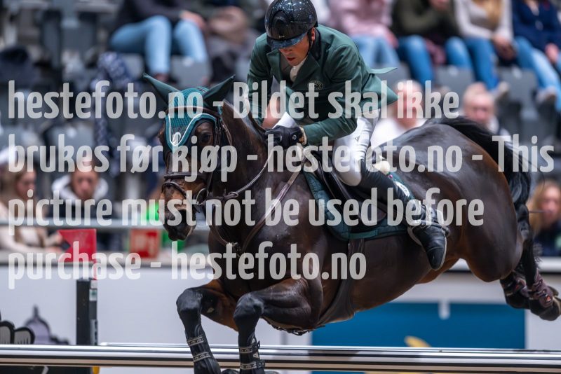 20231015-170112-221N-DSC_9142