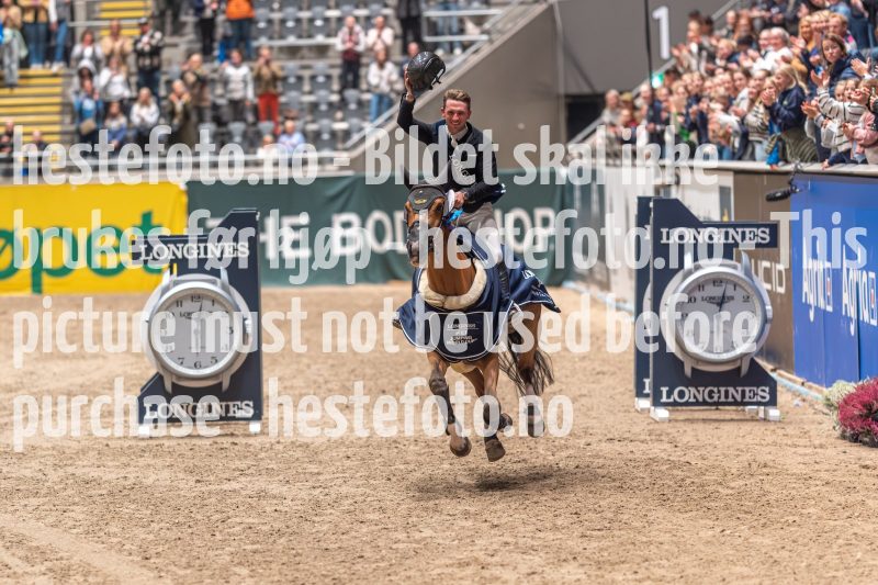 20231015-180303-DSC7958