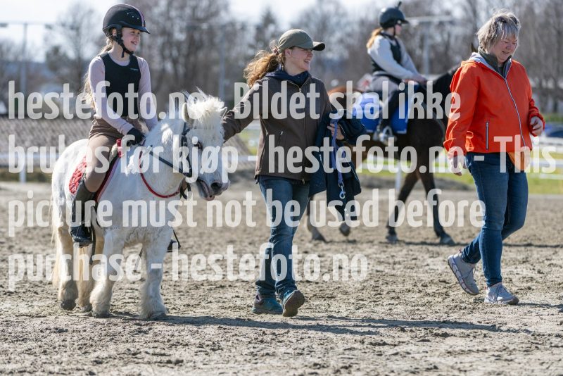 20240413-140958-DSC_4968