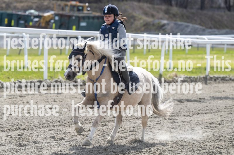20240427-140153-DSC_5180