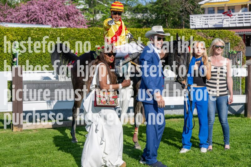 20240517-172509-DSC_2459