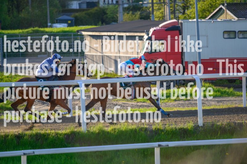 20210522-201500-DSC1632