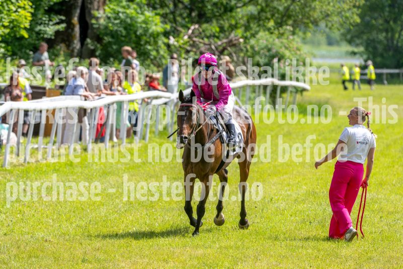 20240615-141525-stromsholm-20240615-lop-236