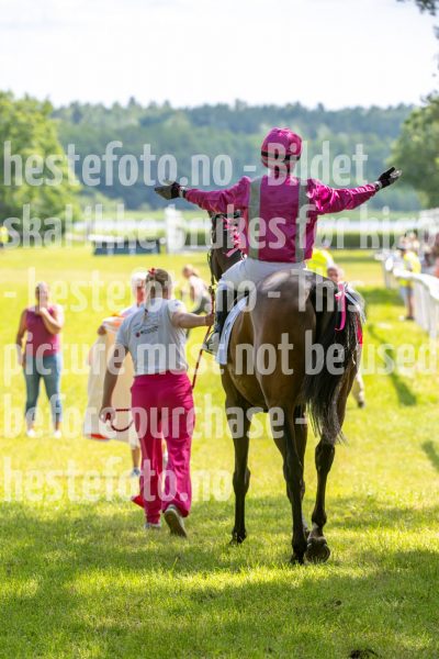 20240615-141546-stromsholm-20240615-lop-244