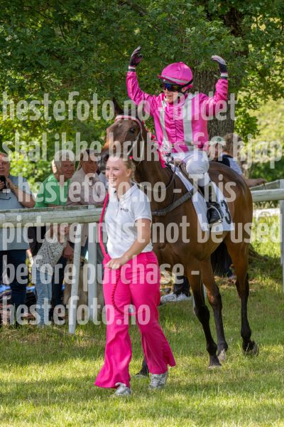 20240615-141549-stromsholm-20240615-lop-247