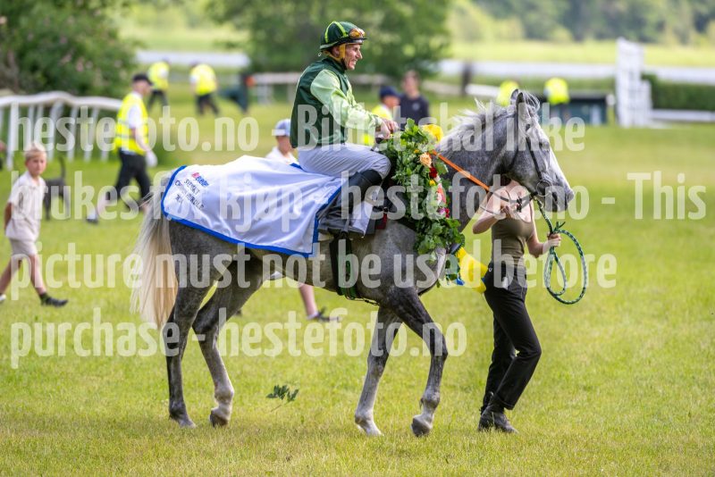 20240615-152622-stromsholm-20240615-lop-449