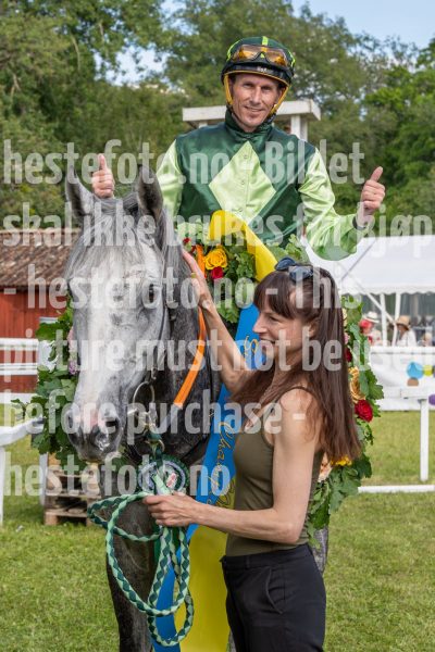 20240615-152729-stromsholm-20240615-lop-456