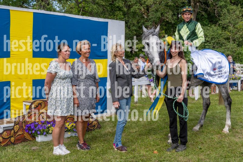 20240615-152713-stromsholm-20240615-lop-454