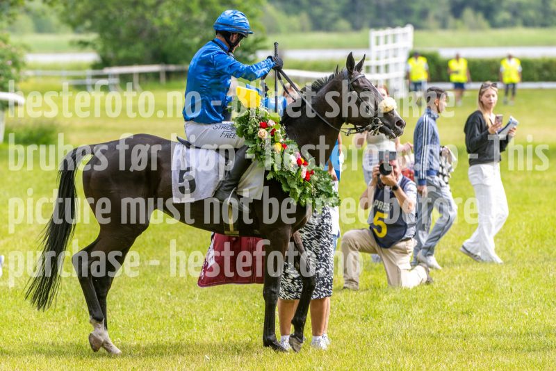 20240615-160657-stromsholm-20240615-lop-574