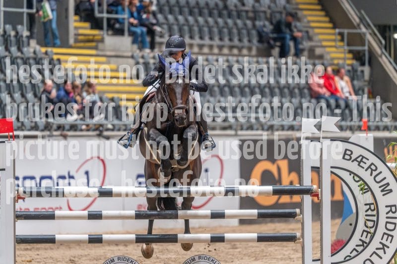 20241020-093547-2024-10-20-09-35-47-31-NIKON-Z-6-2