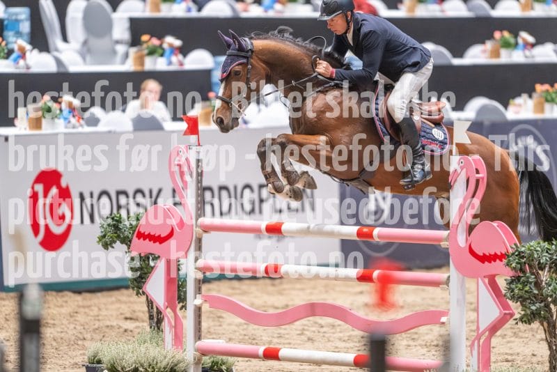 20241020-094057-2024-10-20-09-40-57-32-NIKON-Z-9