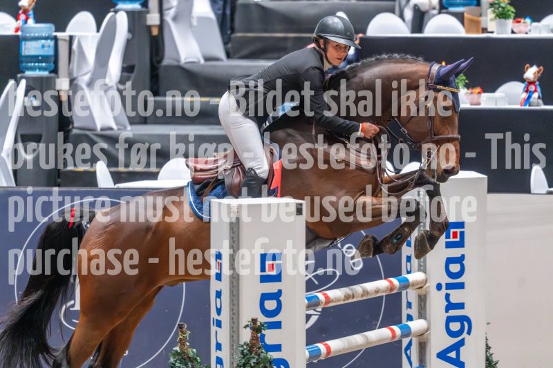 20241020-103213-2024-10-20-10-32-15-96-NIKON-Z-6-2