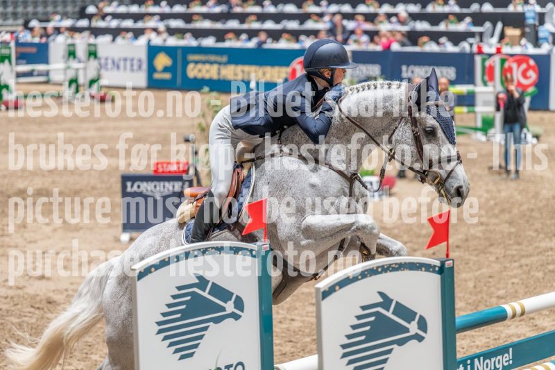 20241020-103515-2024-10-20-10-35-16-46-NIKON-Z-6-2