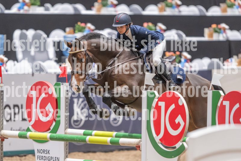 20241020-104445-2024-10-20-10-44-46-66-NIKON-Z-9
