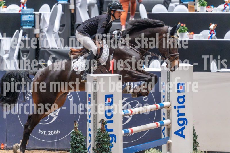 20241020-104819-2024-10-20-10-48-20-55-NIKON-Z-6-2