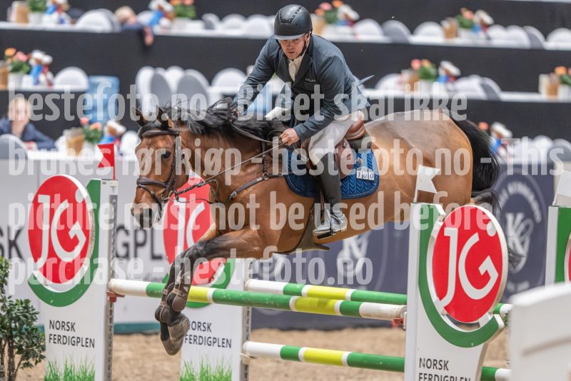 20241020-102138-2024-10-20-10-21-38-10-NIKON-Z-9