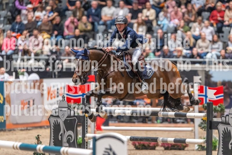 20241020-154357-2024-10-20-15-43-57-50-NIKON-Z-9