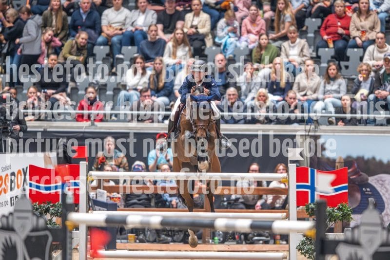 20241020-154422-2024-10-20-15-44-23-98-NIKON-Z-9