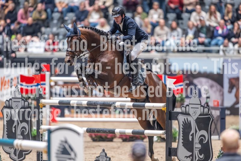 20241020-155107-2024-10-20-15-51-07-53-NIKON-Z-9
