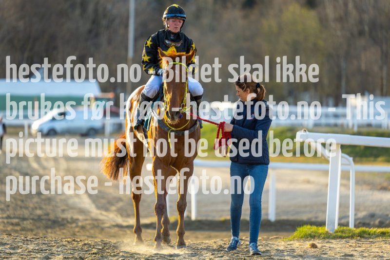 20220421-191241-DSC0120