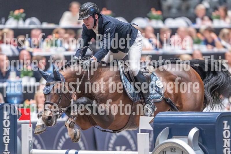 20241020-155137-2024-10-20-15-51-38-89-NIKON-Z-9