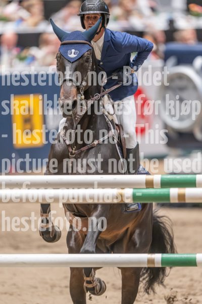 20241020-155328-2024-10-20-15-53-28-18-NIKON-Z-9