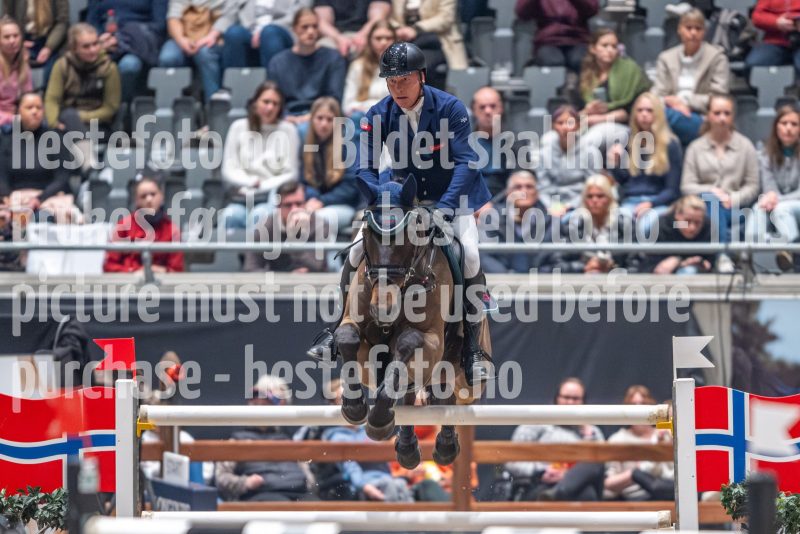20241020-155837-2024-10-20-15-58-37-41-NIKON-Z-9