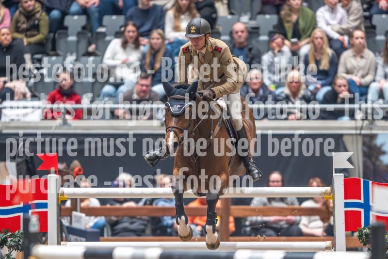 20241020-160324-2024-10-20-16-03-25-88-NIKON-Z-9