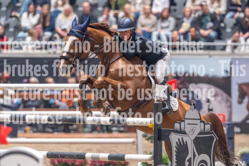 20241020-160518-2024-10-20-16-05-19-72-NIKON-Z-9