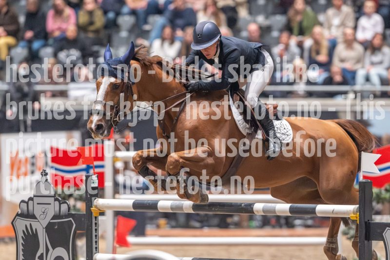 20241020-160518-2024-10-20-16-05-19-92-NIKON-Z-9