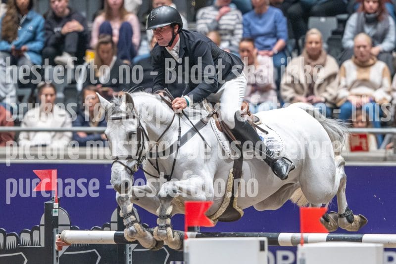 20241020-161143-2024-10-20-16-11-44-87-NIKON-Z-9