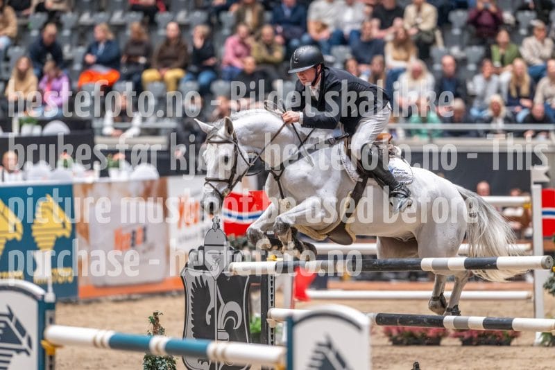 20241020-161146-2024-10-20-16-11-47-67-NIKON-Z-9