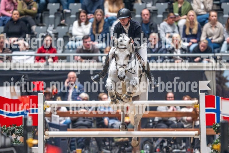 20241020-161212-2024-10-20-16-12-12-46-NIKON-Z-9